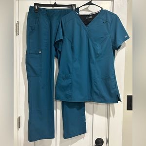 ELLE Scrub Set SP Pants & S Top Caribbean Blue